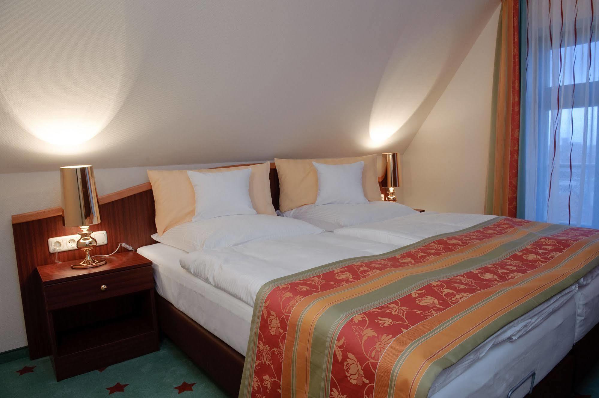 Stadthotel Stern Wißmar Kültér fotó